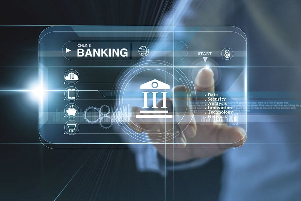 Quase 9 milhões de brasileiros têm dívidas em bancos e fintechs simultaneamente