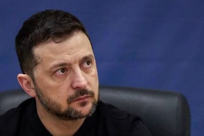 Zelensky denuncia 'terrorismo nuclear' em aniversário de Chernobyl