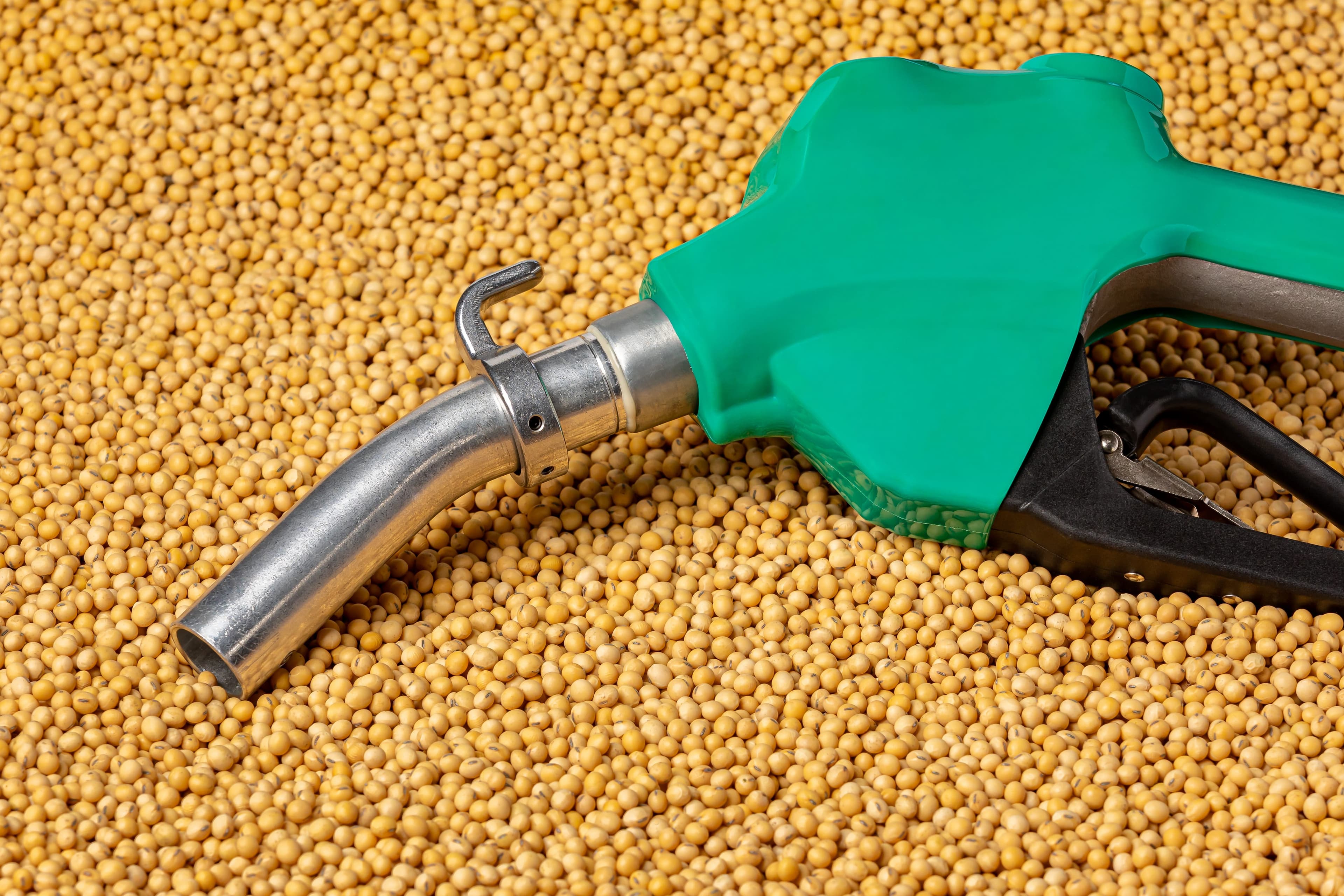 Demanda por biodiesel no Brasil deve crescer 7,2% em 2026