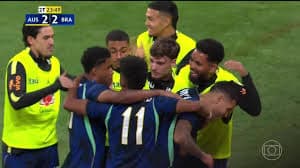 Gol de Bruno Guimarães garante vitória do Brasil sobre a Austrália