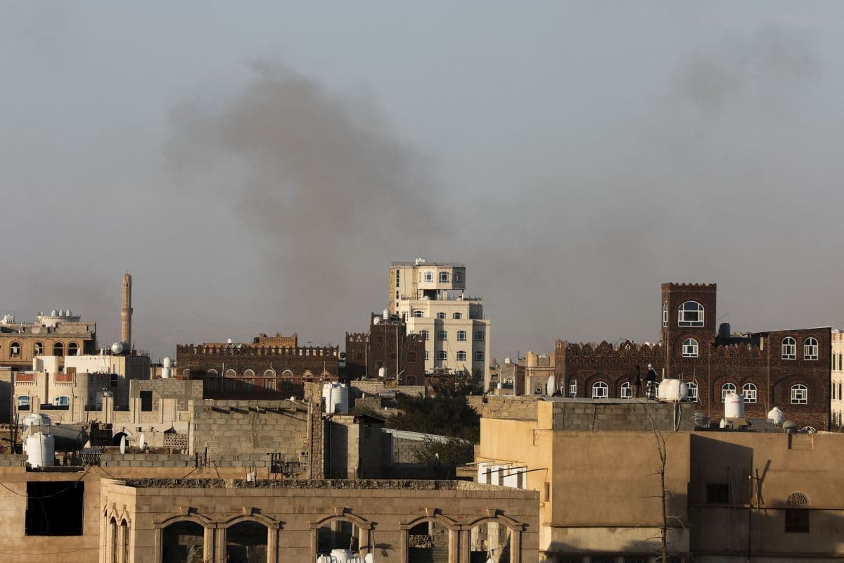 Houthis alertam que resposta aos bombardeios da Arábia Saudita é inevitável
