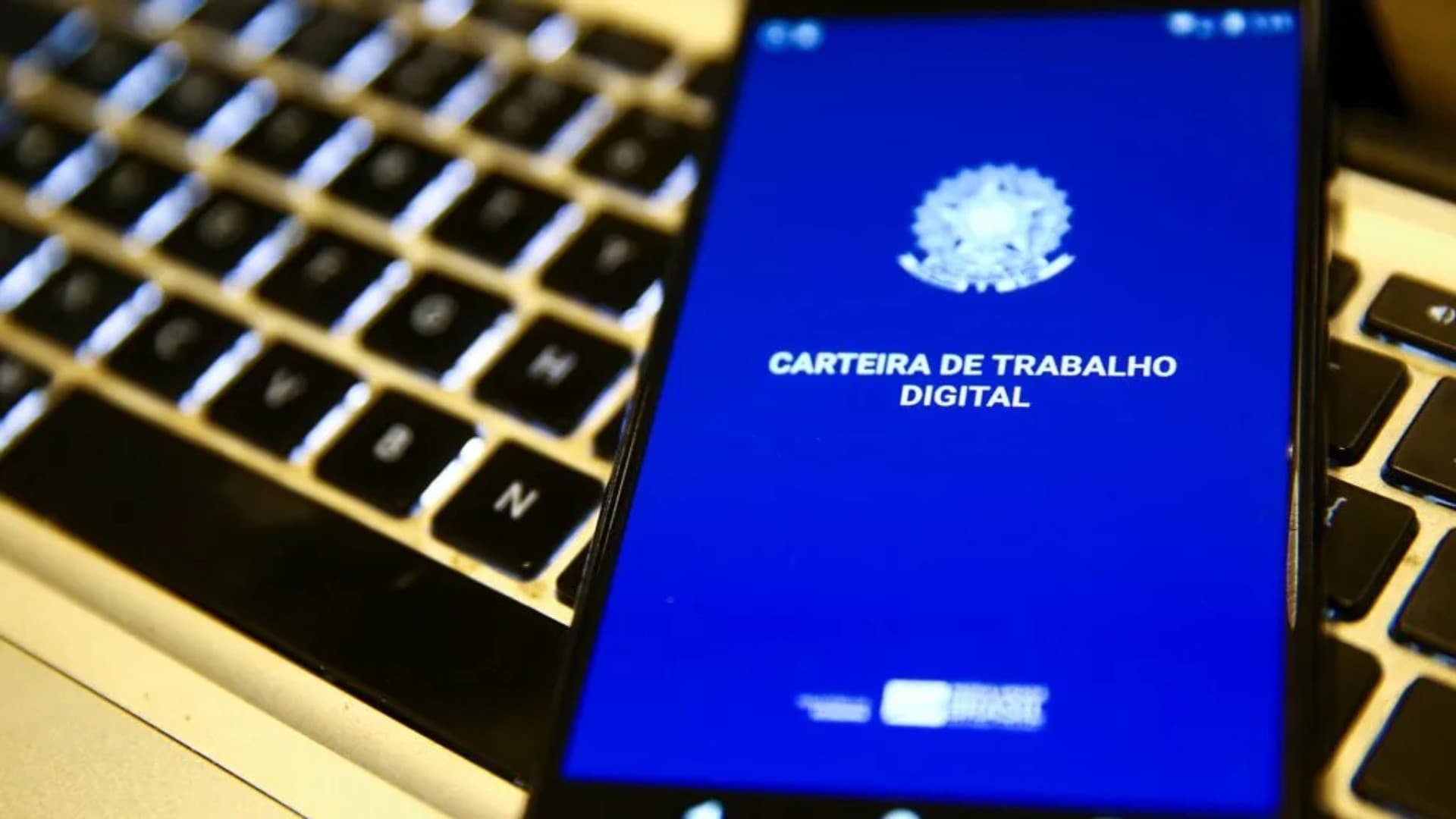 Cadastro de FGTS permite crédito com desconto em folha