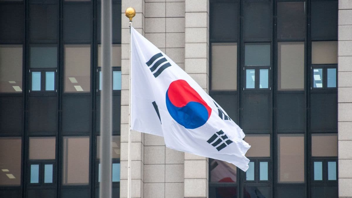 Incêndio em fábrica da Hanwha provoca cinco mortes e investigações em Daejeon