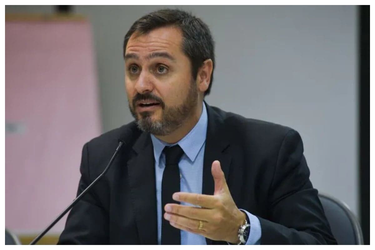 Delegados da PF classificam afastamento do diretor-geral como crise institucional