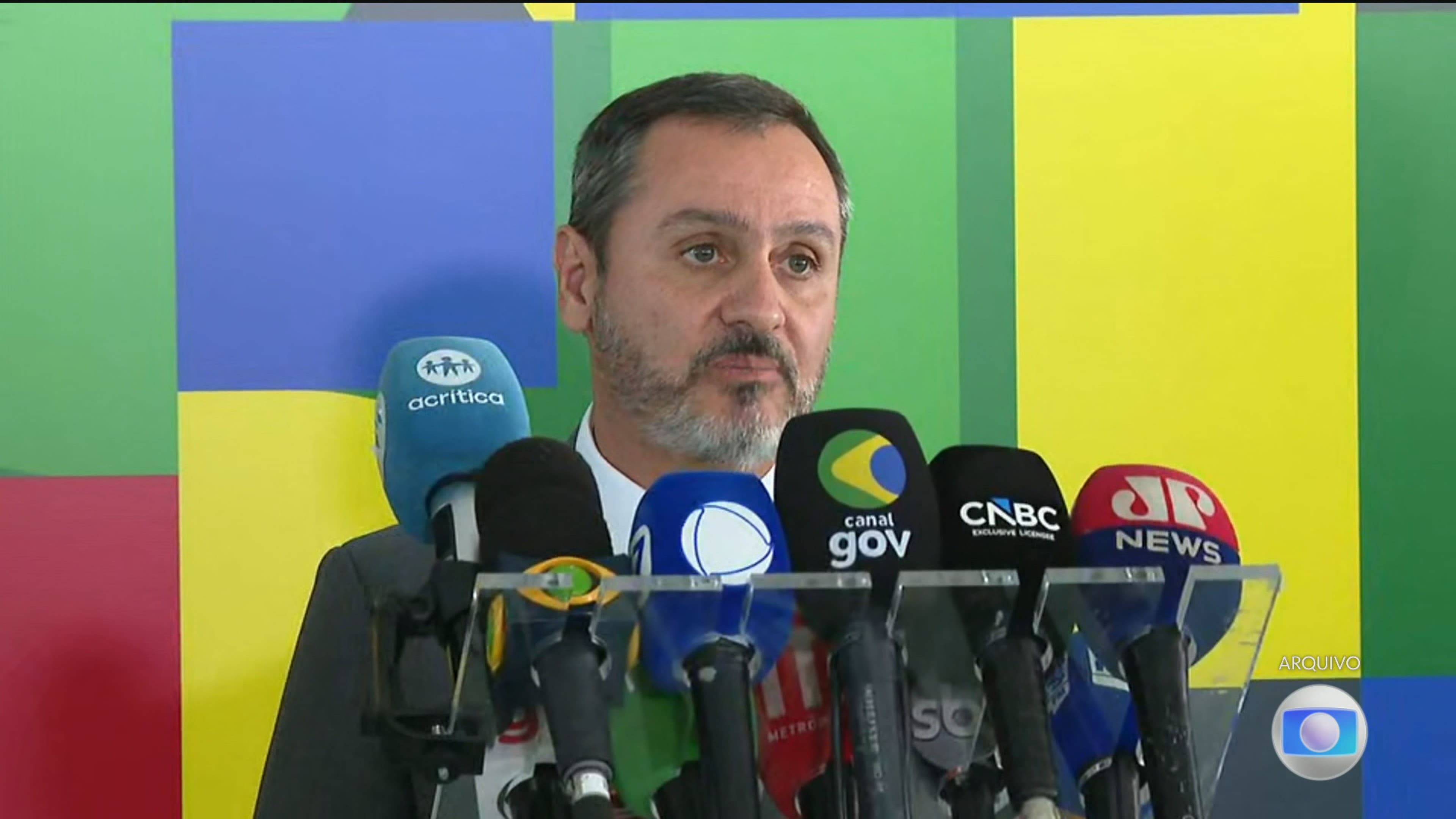 Diretor-geral da PF tem prazo até sexta para se manifestar ao STF