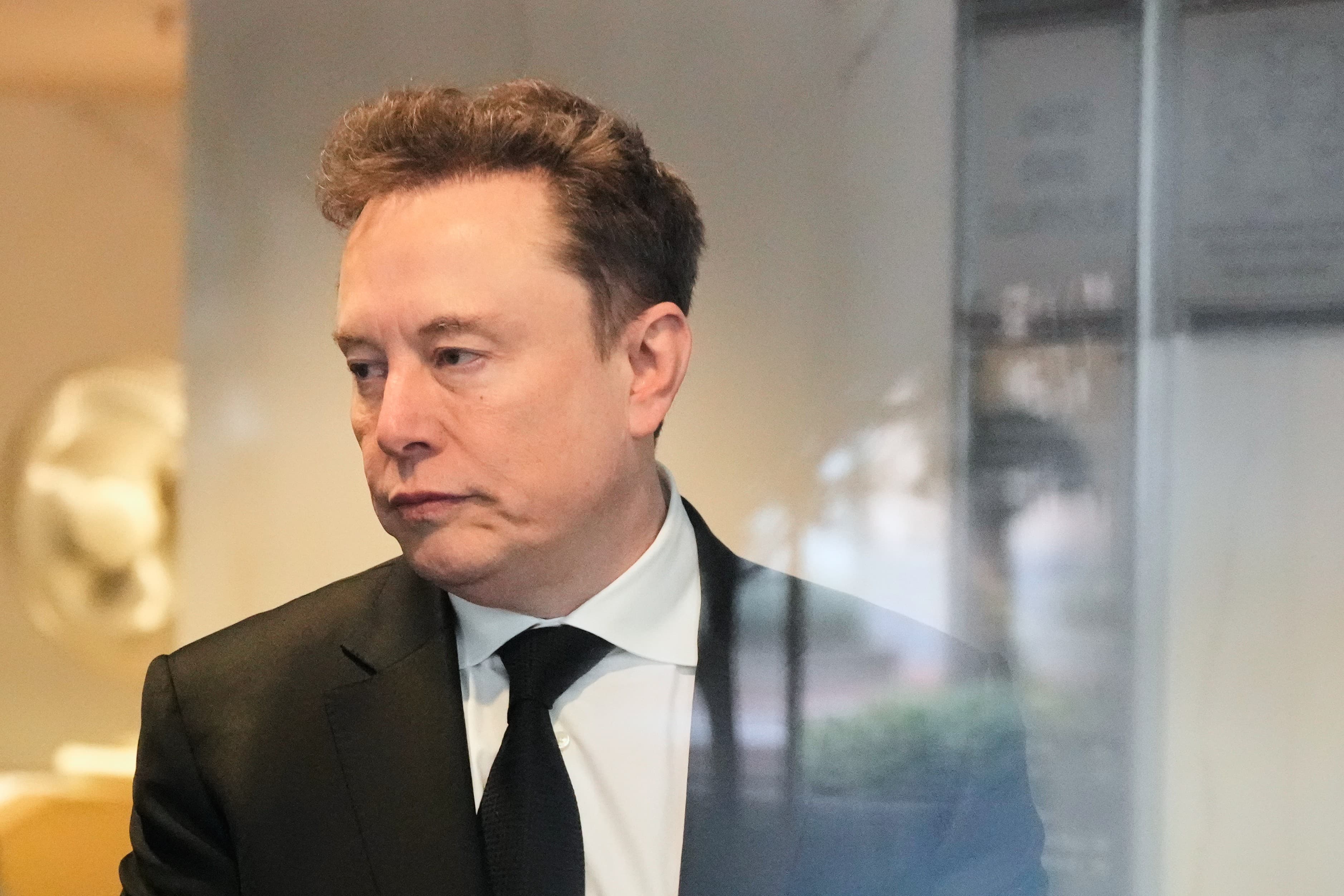 Elon Musk fecha acordo de US$ 1,5 milhão com a SEC