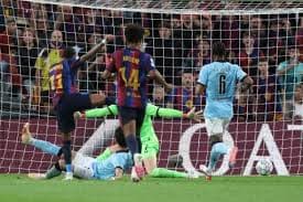 Lamine Yamal brilha em goleada do Barcelona sobre Feyenoord