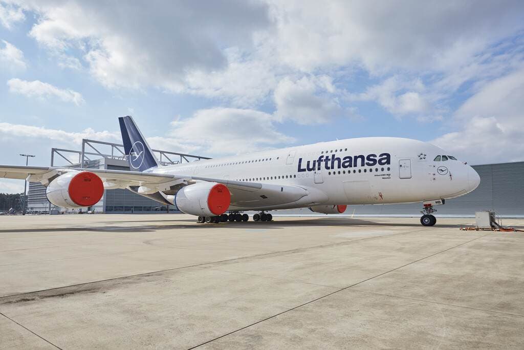 Boeing 787 sofre acidente em Frankfurt e funcionários ficam feridos