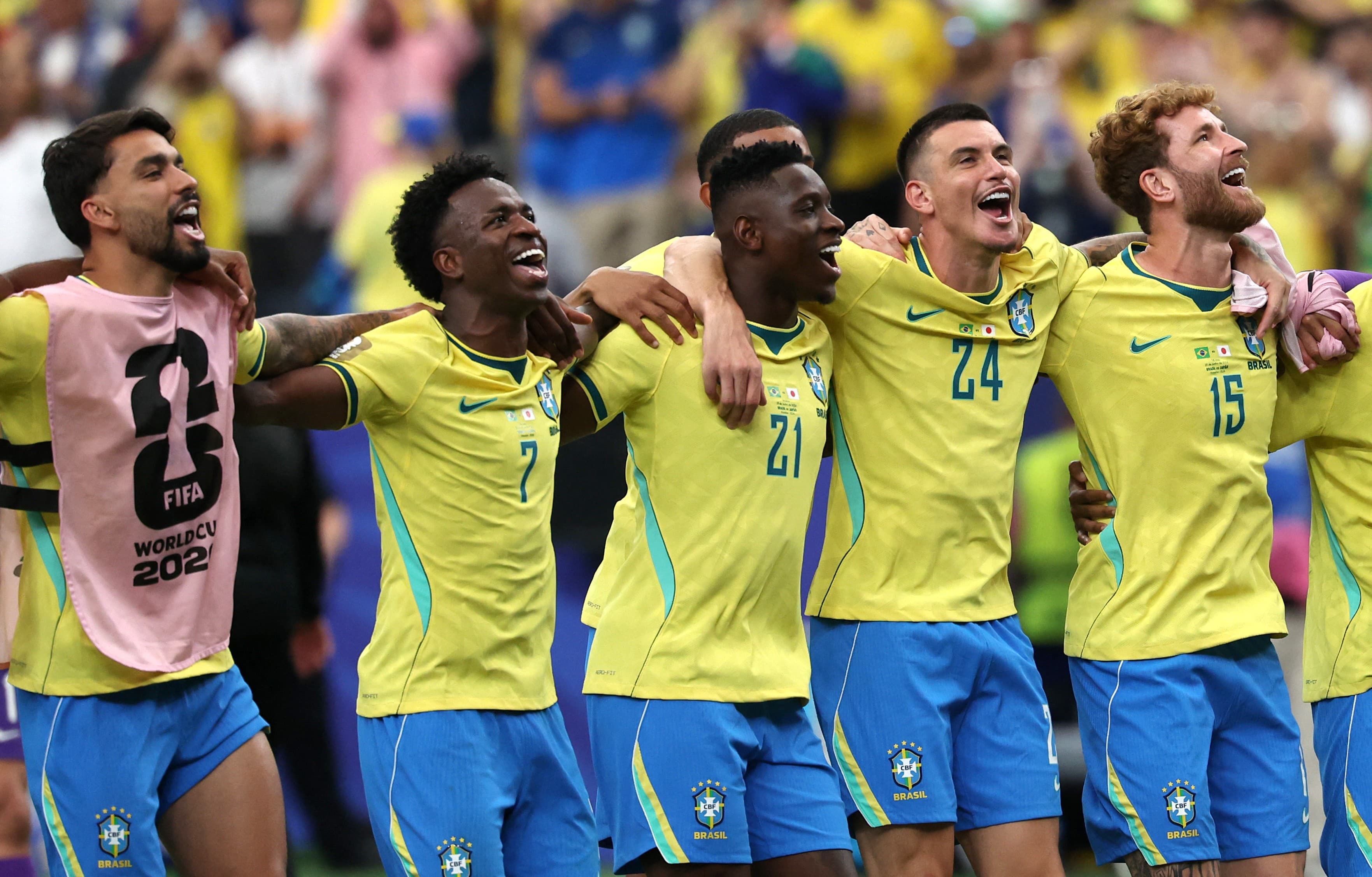 Achim Klement erra previsão e Martinelli brilha no futebol