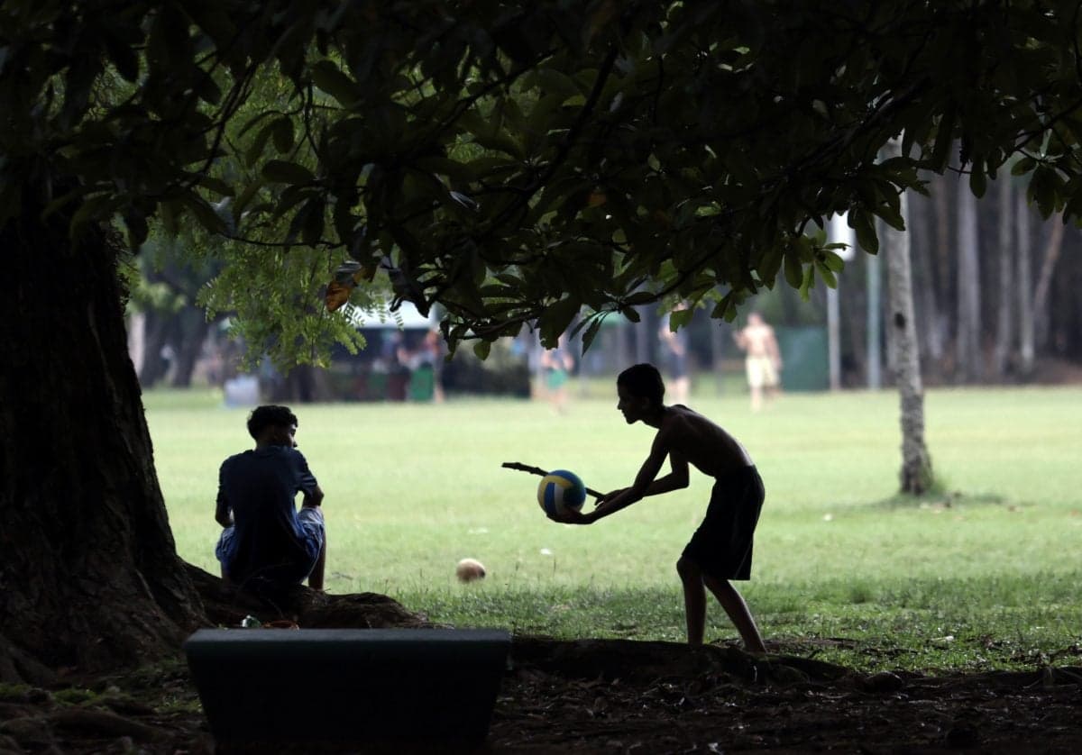 Sudeste enfrenta calor e chuvas isoladas antes de mudança no tempo