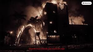 Corinthians impõe multa a Memphis Depay por compartilhar imagens do incêndio