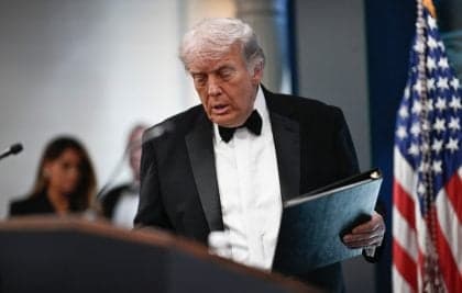 Trump critica proposta de negociação de paz com Irã e impõe sanções