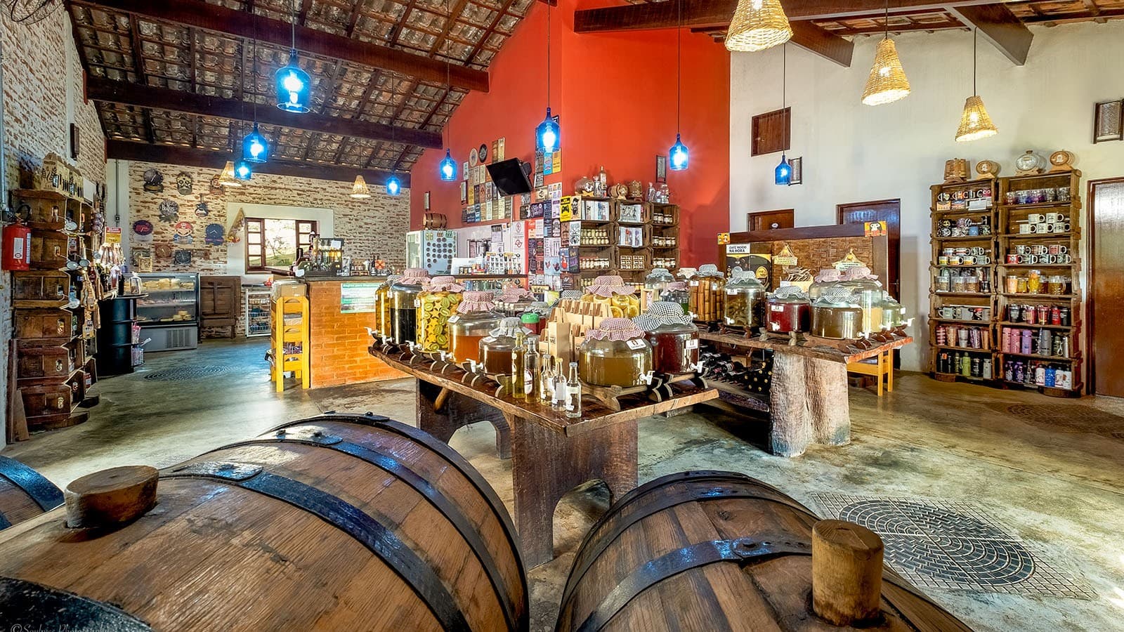 Imposto seletivo impactará venda de bebidas e produtos nocivos em 2027