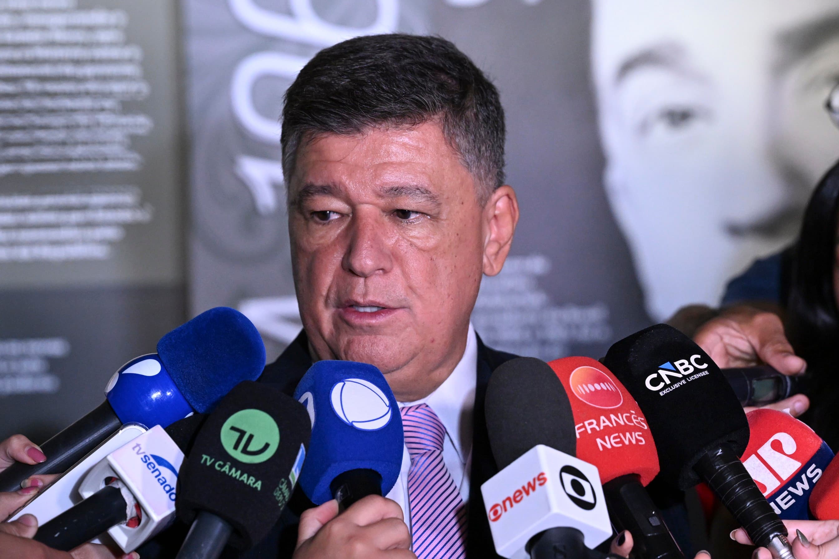 Carlos Viana anuncia votação final da CPMI do INSS após decisão do STF
