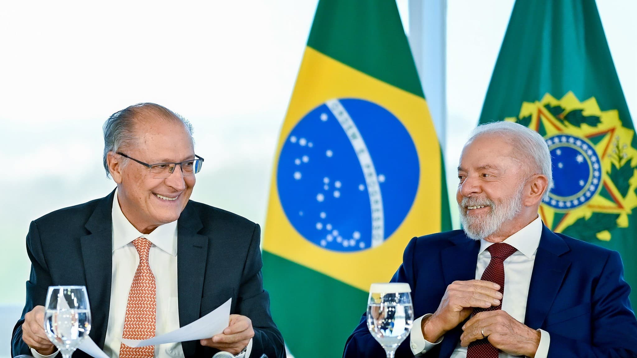Lula confirma Alckmin como vice em candidatura de 2026