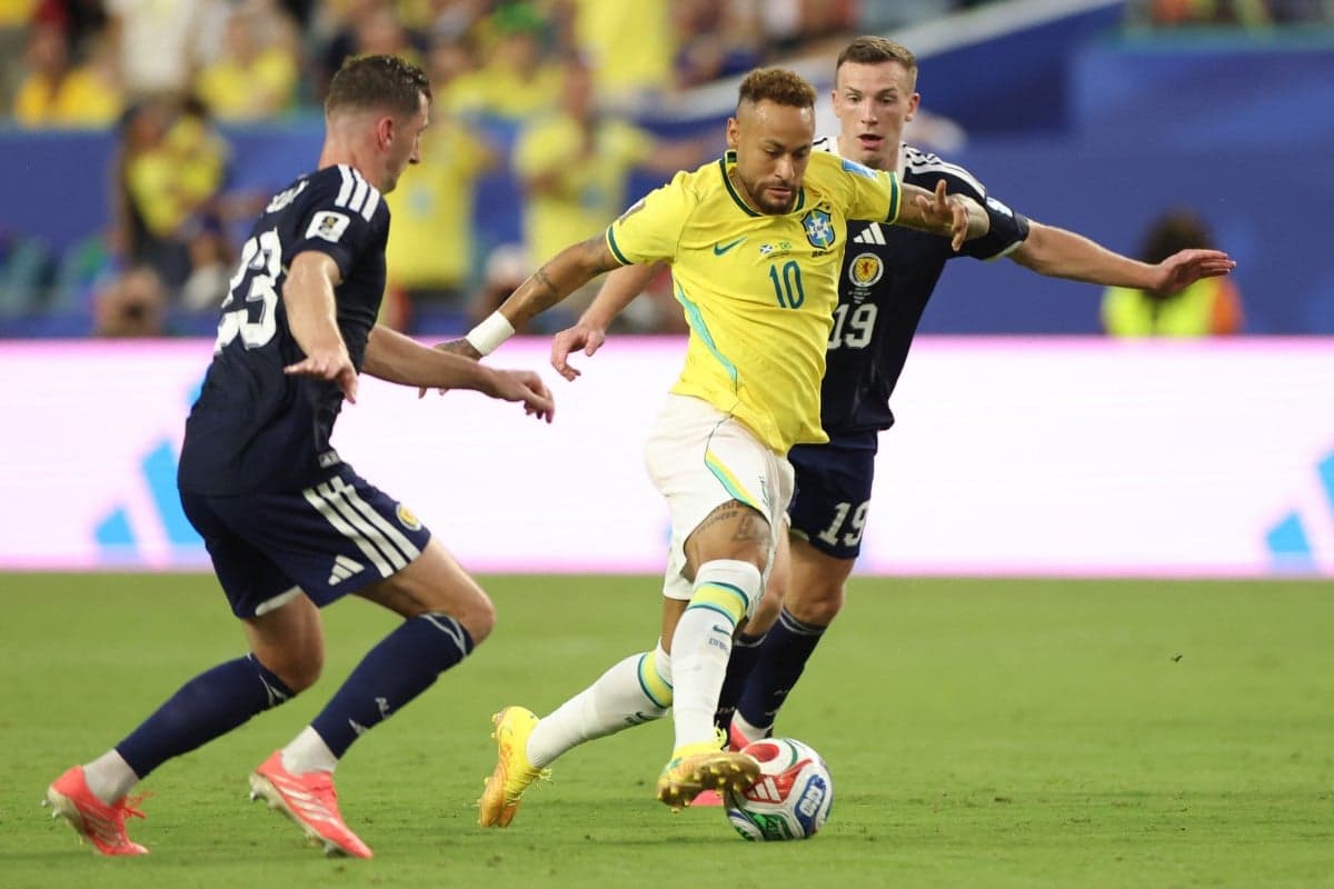 Ministro Moraes assume caso contra taxa de serviços de Neymar