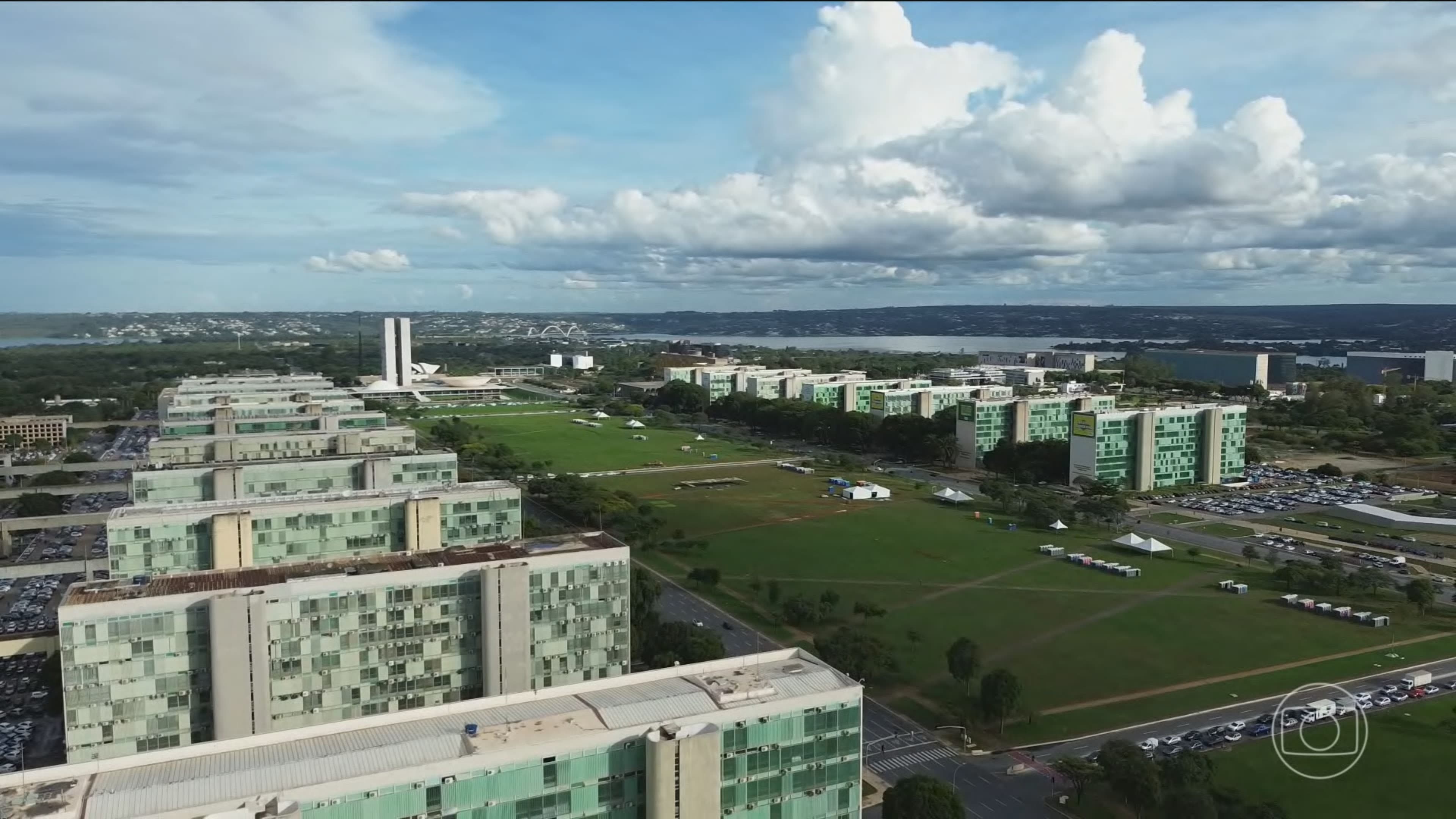 Dia do Servidor Público é ponto facultativo; saiba quem folga