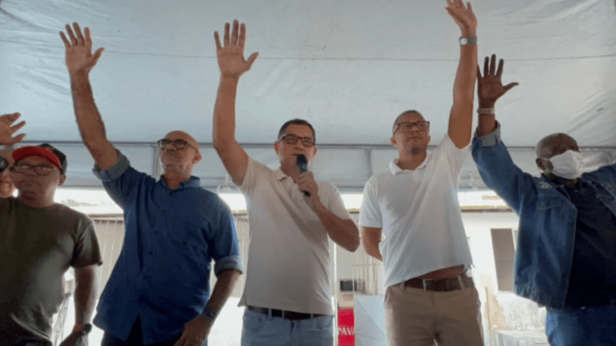 Rodoviários de Salvador encerram greve após acordo unânime