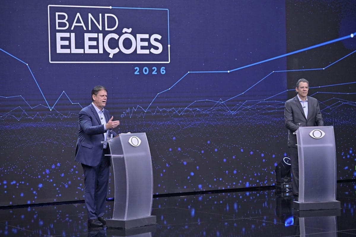 Tarcísio de Freitas lidera pesquisas para reeleição em SP