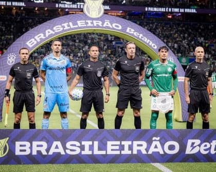 Palmeiras e Santos empatam em 1 a 1 no Allianz Parque