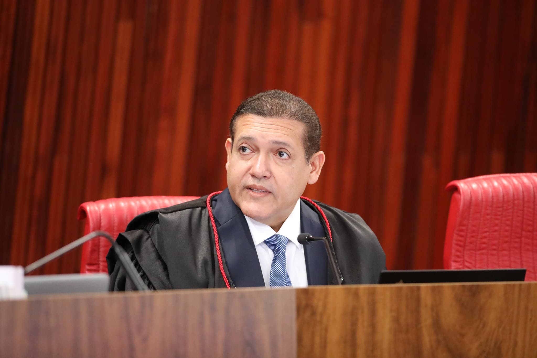 Kassio Nunes Marques critica sobreposição de competências entre TSE e STF