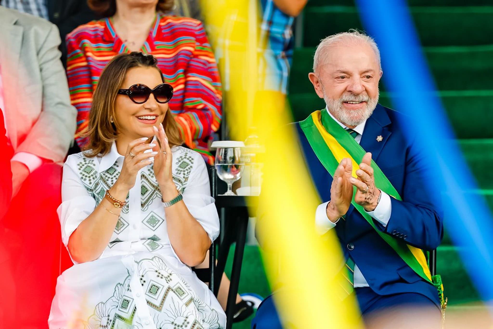 Primeira-Dama reafirma apoio à reeleição de Lula em comunicado