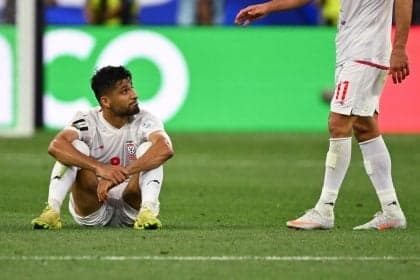Irã empata com Nova Zelândia em estreia conturbada na Copa do Mundo