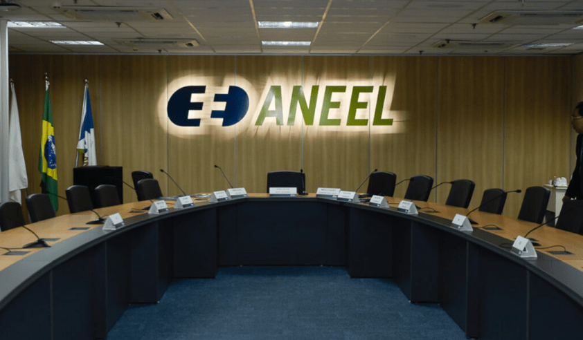 Aneel prorroga prazo para análise de tarifas das concessionárias de energia