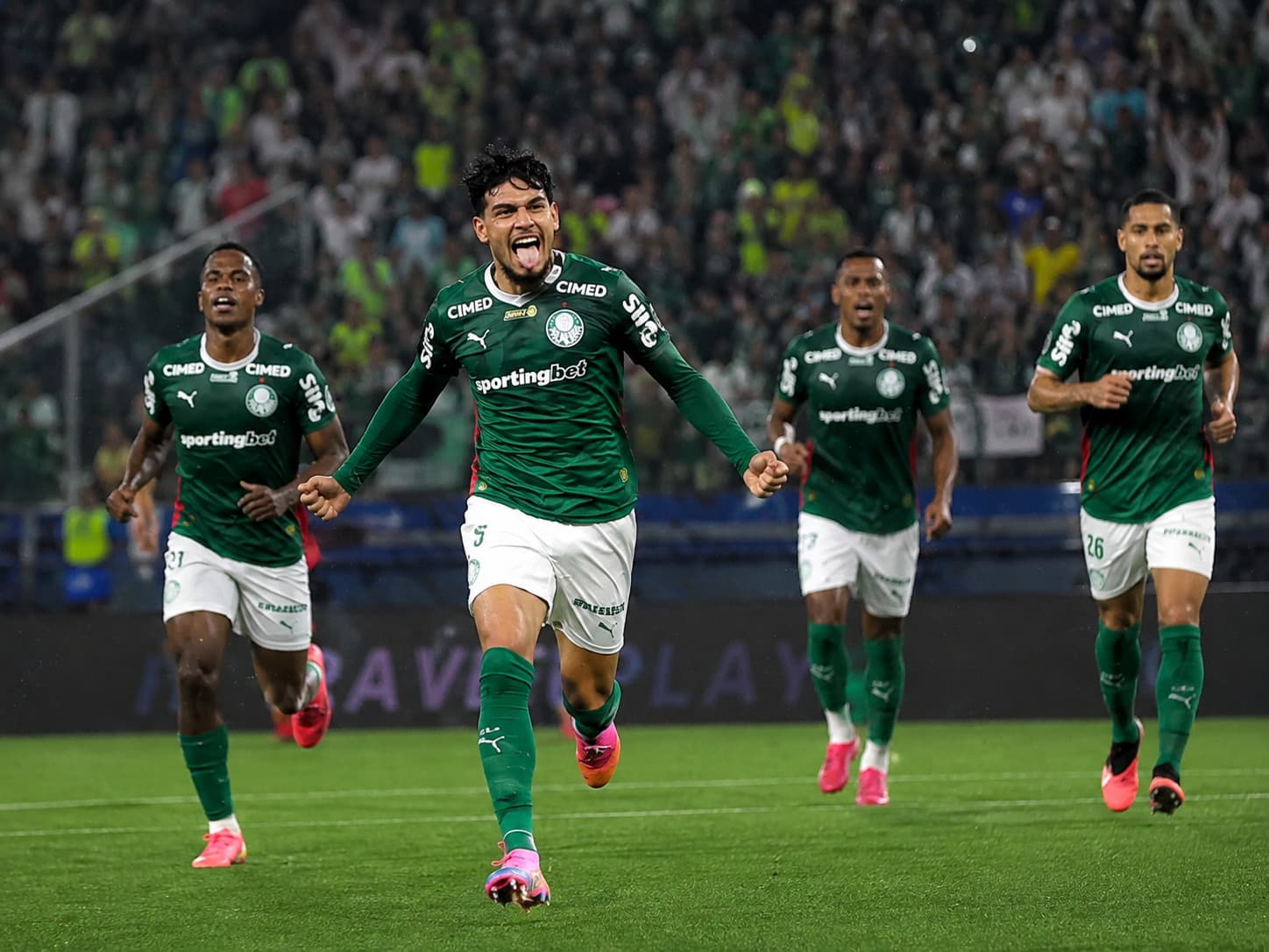 Palmeiras abre vantagem na Libertadores e decide vaga com o Fluminense no Nubank Parque