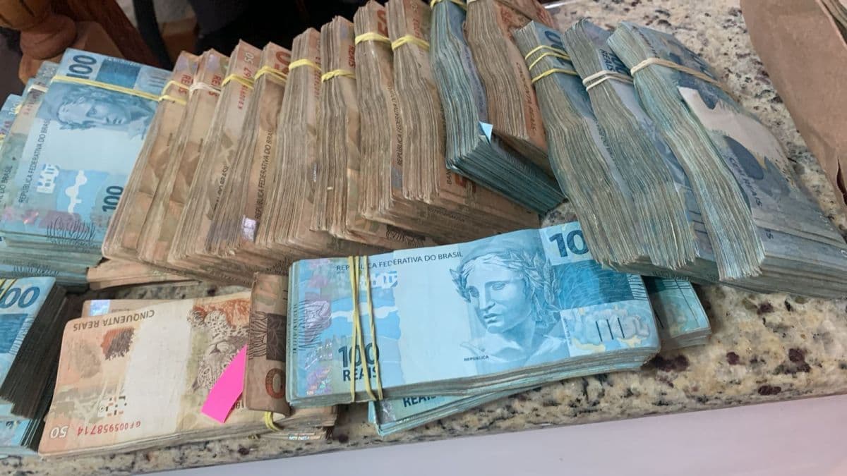 Operação Fluxo Oculto investiga adulteração de combustíveis em SP