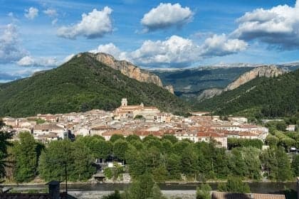 Homem é julgado por tortura e estupro de companheira na França