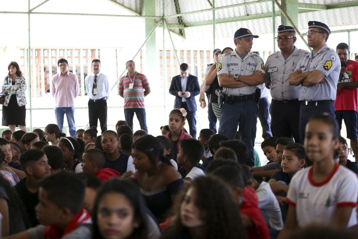 Cresce a militarização nas escolas públicas do Brasil