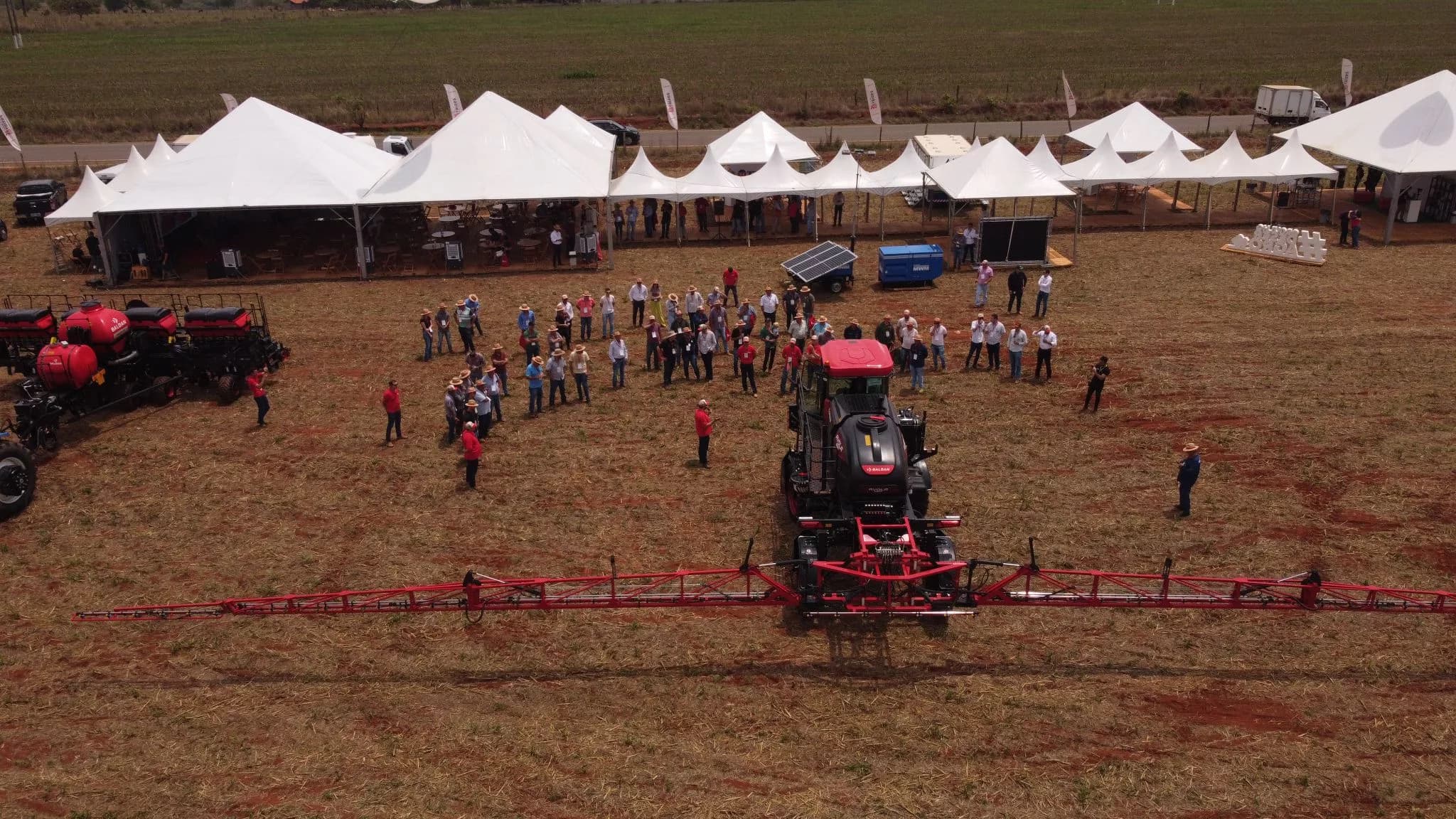 Estudo revela alto interesse por dias de campo; companhia promove 96 eventos por todo o Brasil