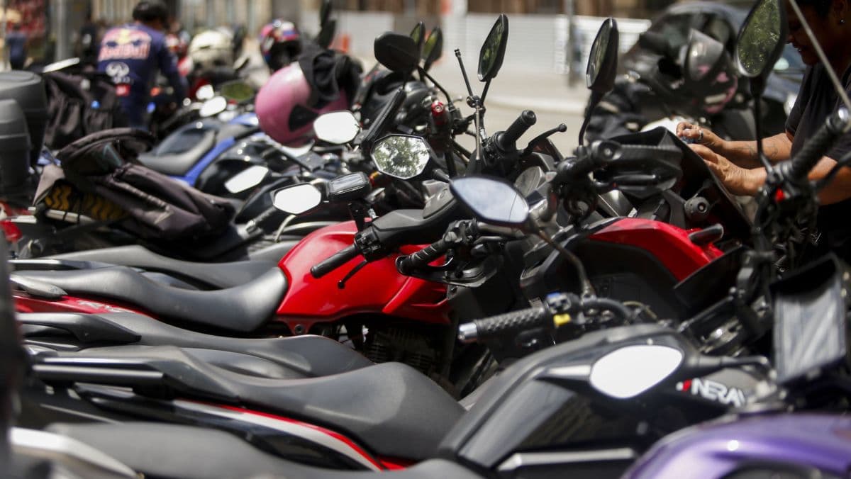 Justiça autoriza Uber a operar mototáxi em São Paulo