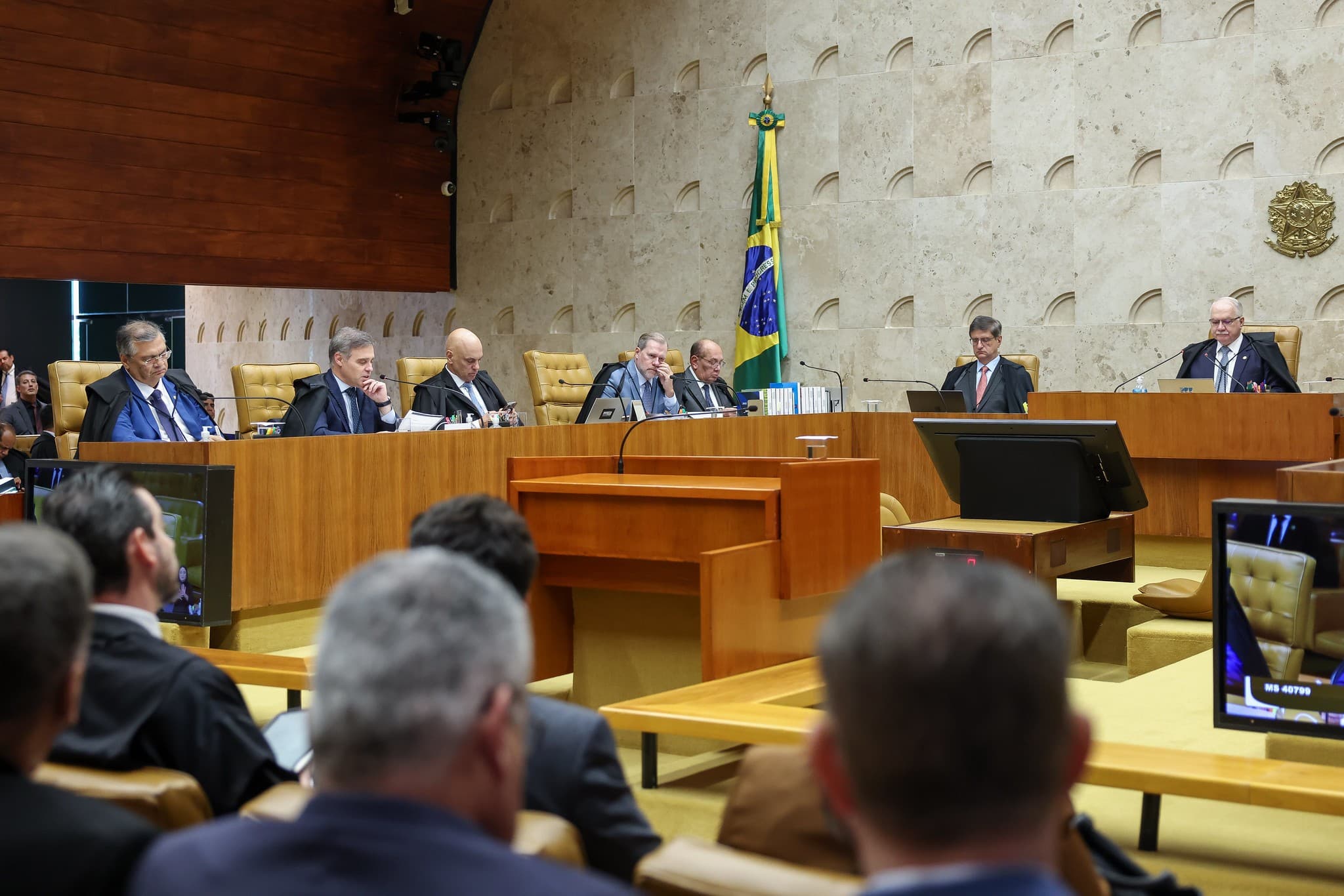 STF decidirá eleições para governador do RJ após renúncia de Castro