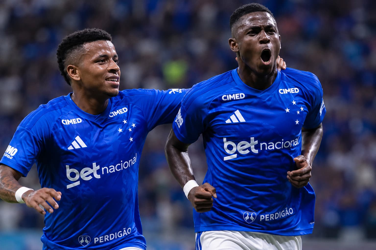 Cruzeiro é eliminado pelo Atlético-MG e entra em semana decisiva no Brasileirão