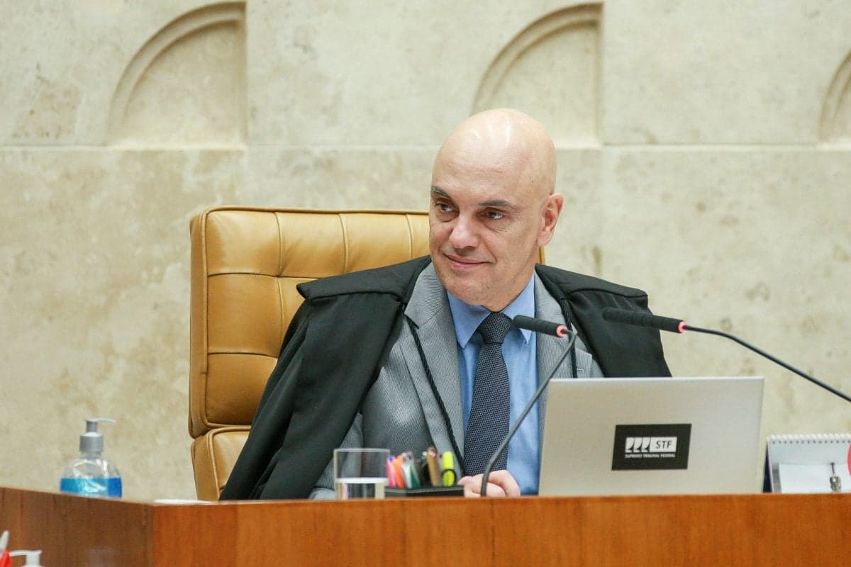 Ministro Moraes exige explicações sobre uso de IA em petição judicial