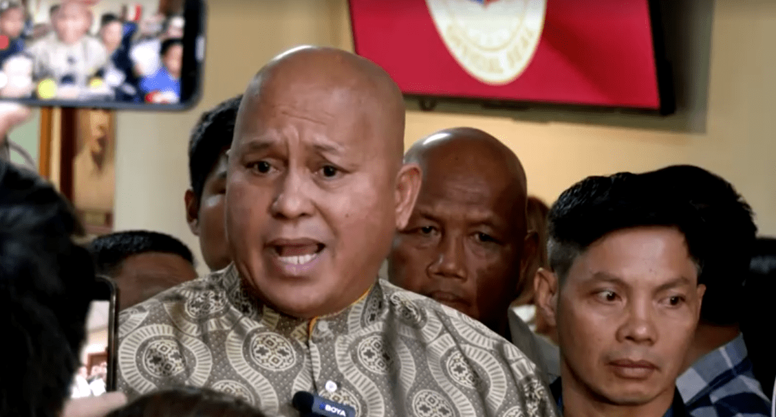 Ronald dela Rosa desaparece após ameaças de prisão do TPI