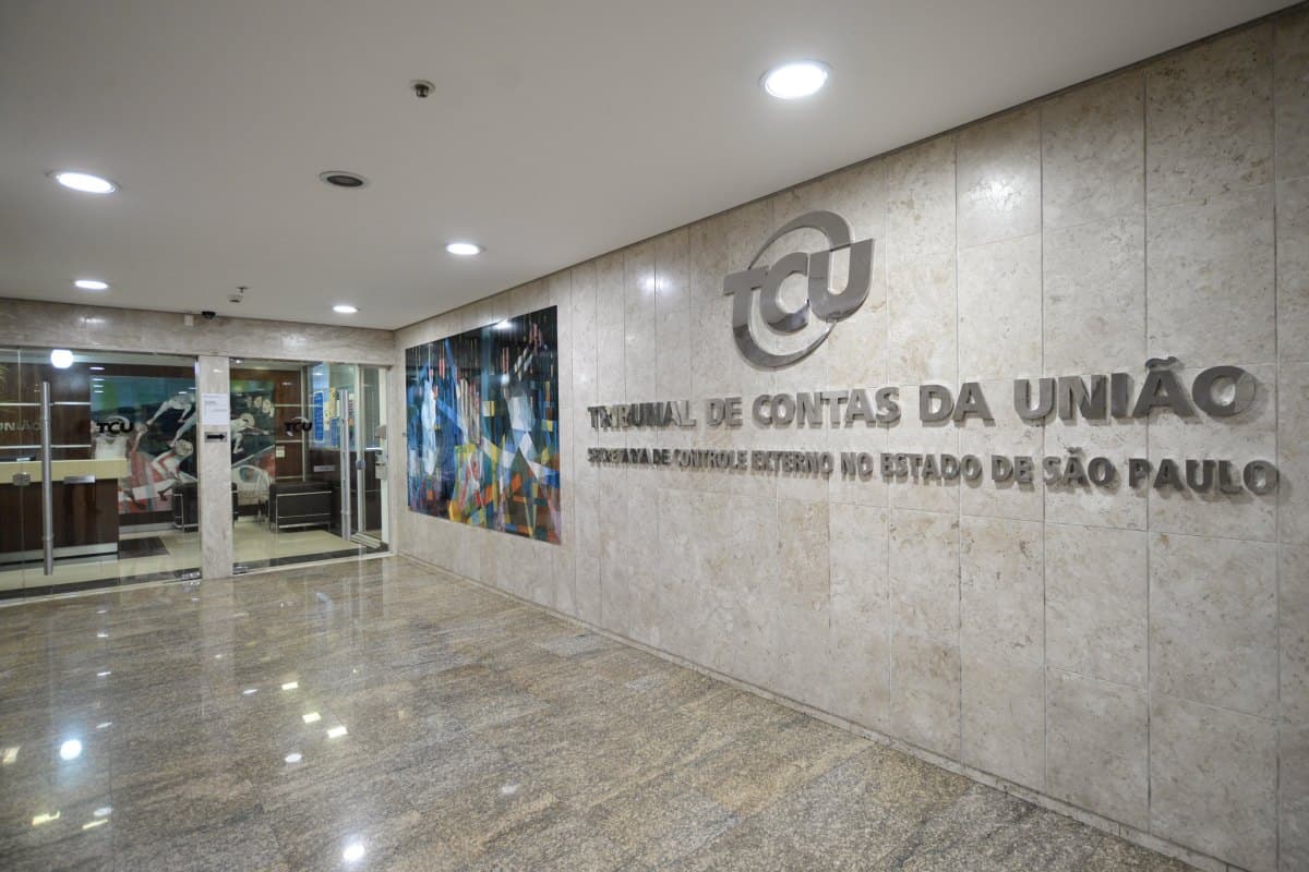Ministério dos Transportes adianta projetos, mas leilões podem atrasar