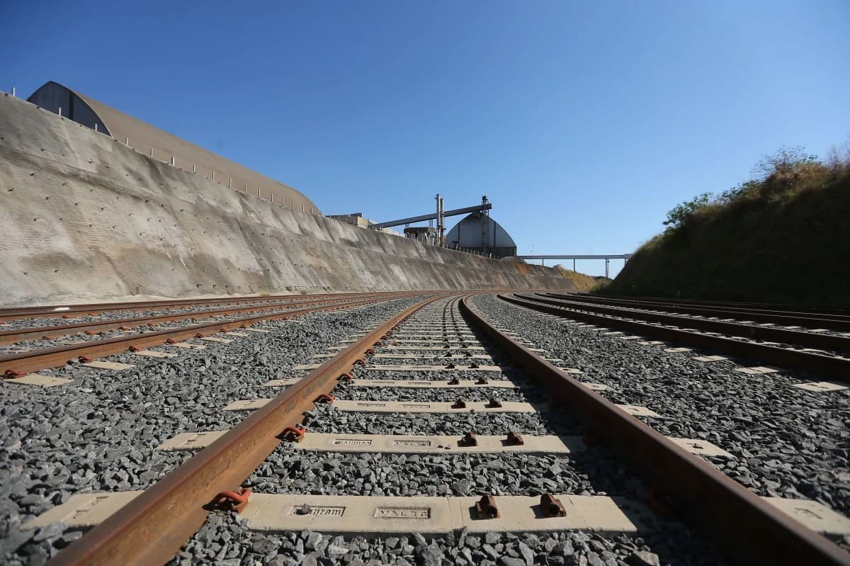 Ferrovia do Mato Grosso aumenta escoamento agrícola até Porto de Santos