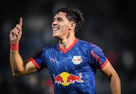 Thiago Borbas é anunciado como novo atacante do Atlético-MG