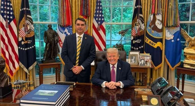 Visita a Trump gera polêmica sobre os interesses do Brasil