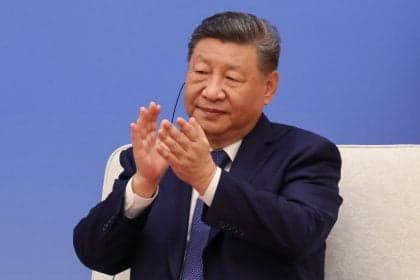 Cheng Li-wun, líder do Kuomintang, viajará à China em abril