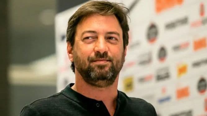 Duílio Monteiro Alves renuncia ao Corinthians em meio a crise política