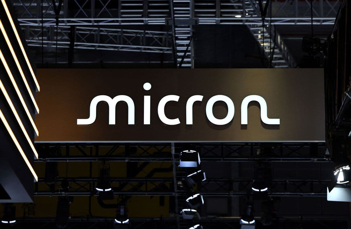 Micron Technology atinge valor de mercado de US$ 1 tri com apoio de Trump