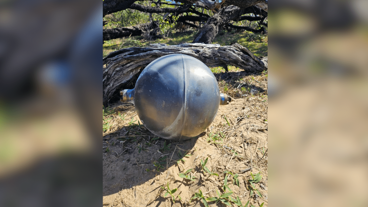 Australia investiga esferas metálicas suspeitas de lixo espacial