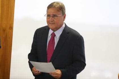 Moraes mantém inquérito contra Geddel e Lúcio Vieira Lima