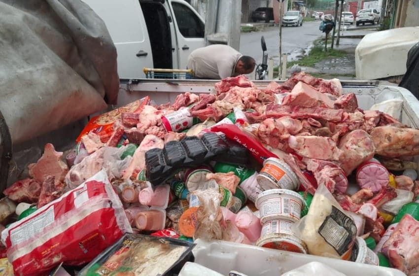 Maceió apreende 800kg de produtos impróprios para consumo