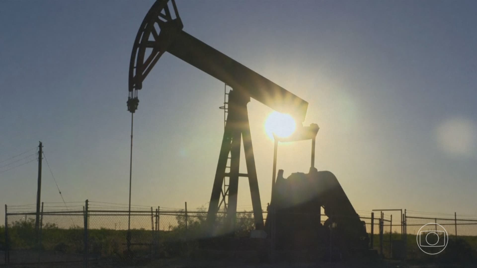 Aumento de produção da Opep+ pode impactar preços do petróleo