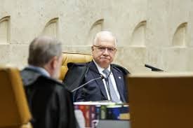 Fachin dá 72 horas para manifestação sobre pedido da AGU em relação ao diretor da PF
